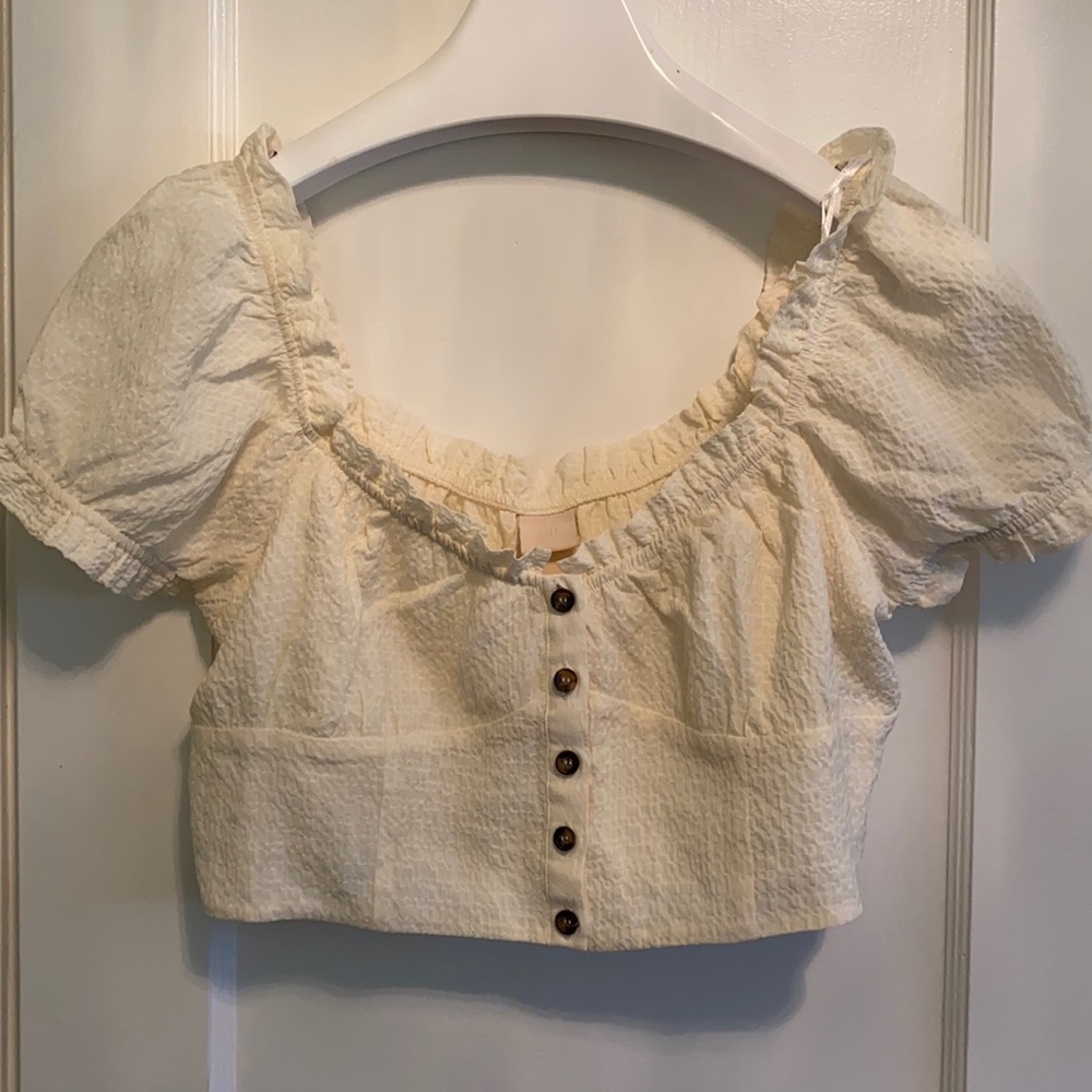 Button front cropped top